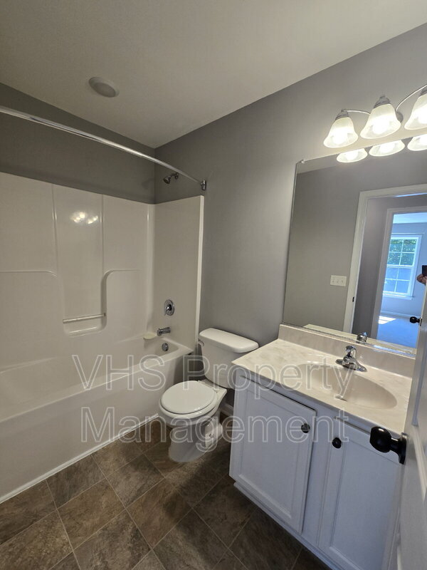 Building Photo - 12905 Bivouac Ct