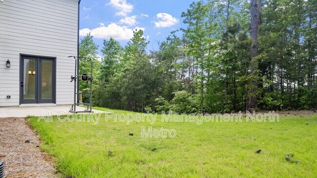 Building Photo - 298 Tillman Pass
