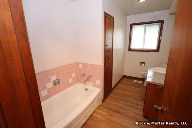 Building Photo - Manager Special! 50% off First Months Rent! 3-Bedroom 1.5-Bathroom house in Stayton, OR
