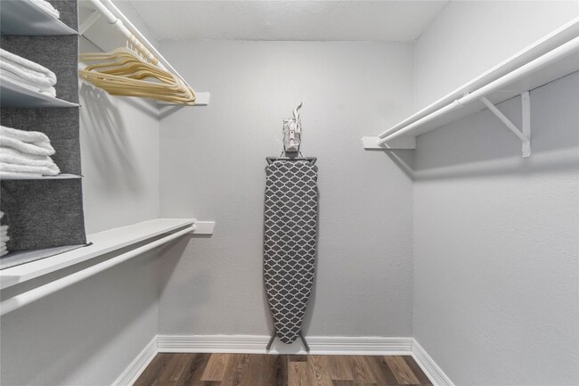 Building Photo - 7200 T C Jester Blvd