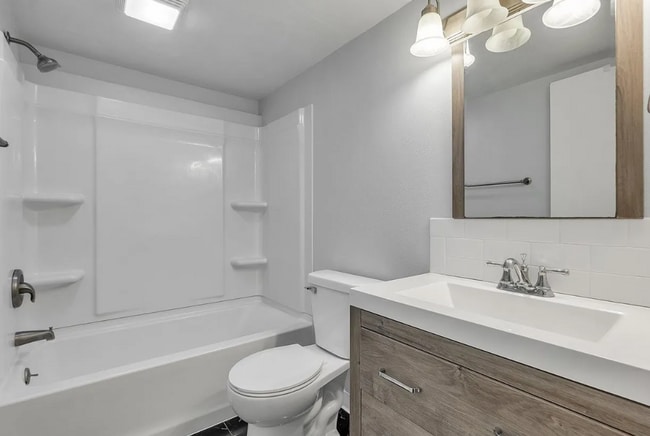 Bathroom - 7106 Fortune Dr