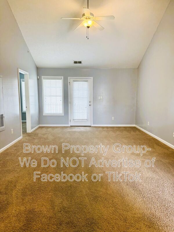 Building Photo - 3613-H Dornoch Dr