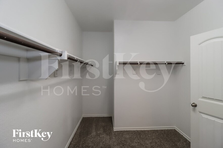 Building Photo - 1620 Berckmans Rd