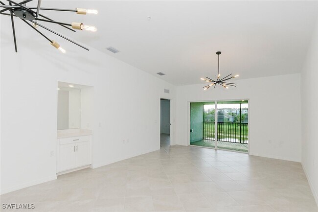 Building Photo - 5410 Double Eagle Cir