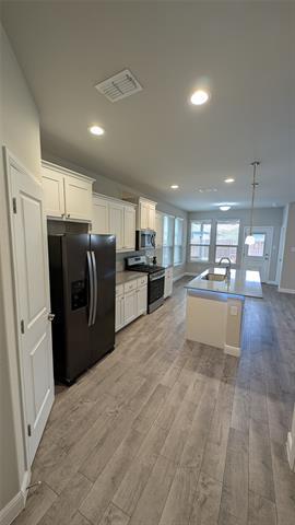 Building Photo - 716 Shepperton Wy