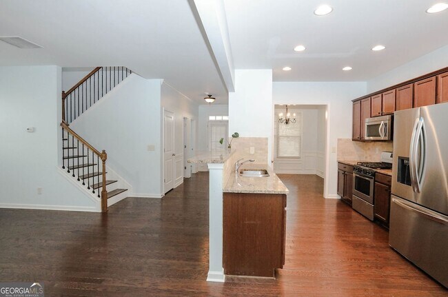 Building Photo - 438 Privet Cir