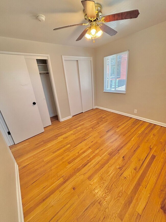 Building Photo - Prime Location! 1BR Bungalow Near DU, Light Rail & Porter Hospital — Available Now!!
