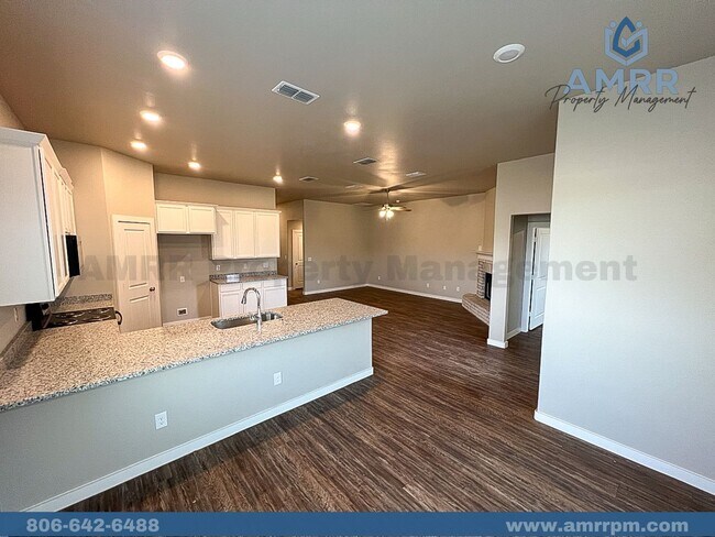 Building Photo - Beautiful 4 Bedroom Home