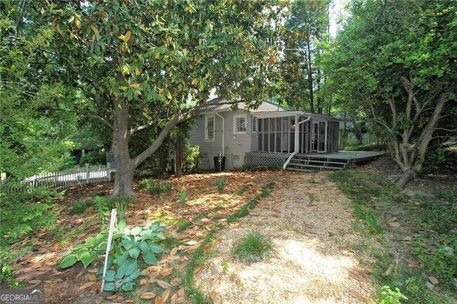 Building Photo - 2874 Burden St NW