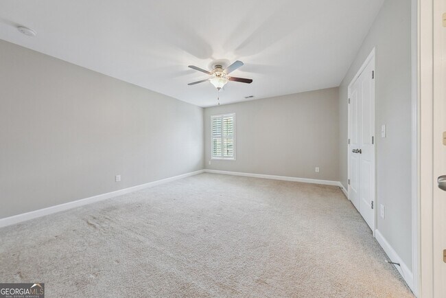 Building Photo - 226 Haney Rd