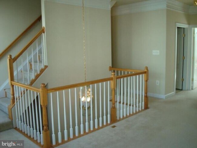 Building Photo - 11445 Fogarty Ct