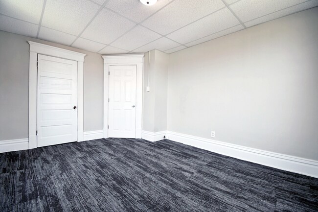 Building Photo - 1850 Buffington Ave