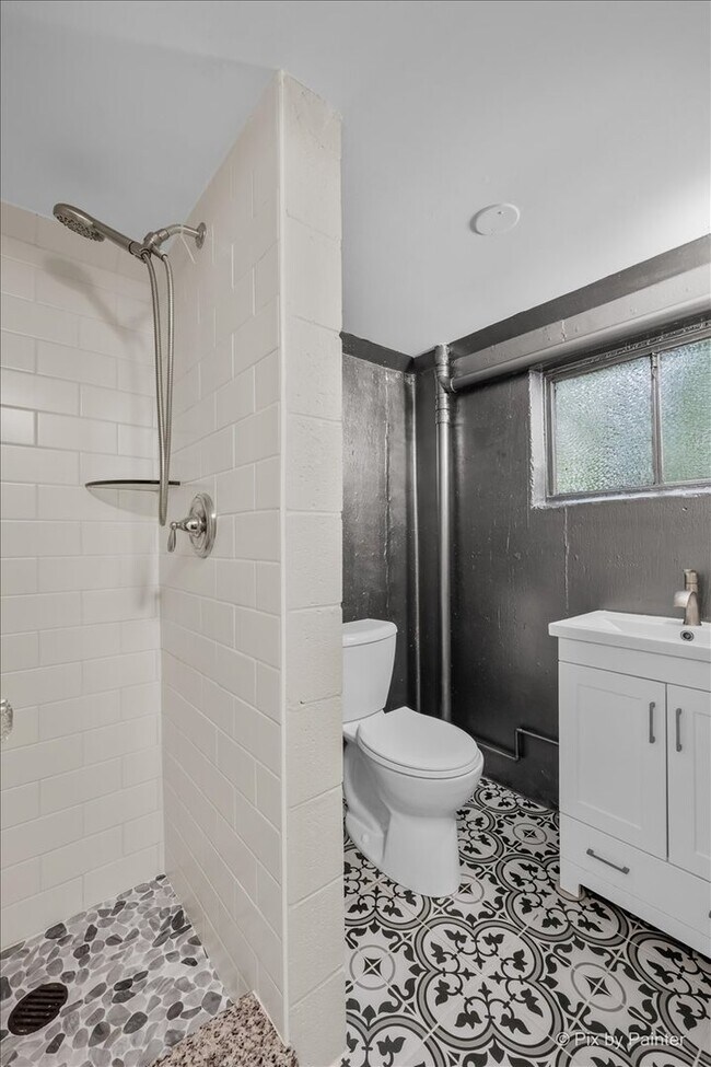 Building Photo - 23776 N Overhill Dr
