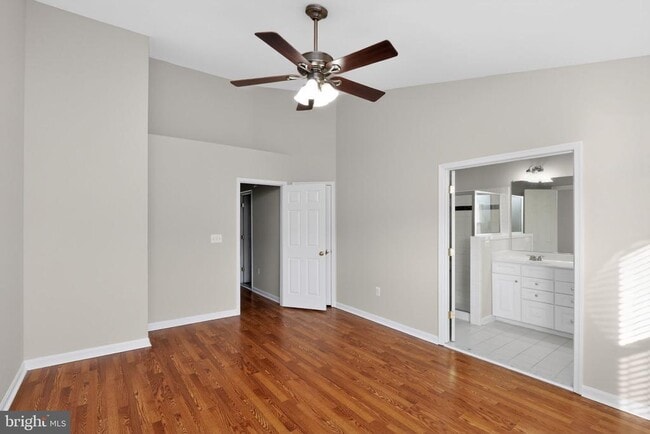 Building Photo - 207 Chesterbrook Ct