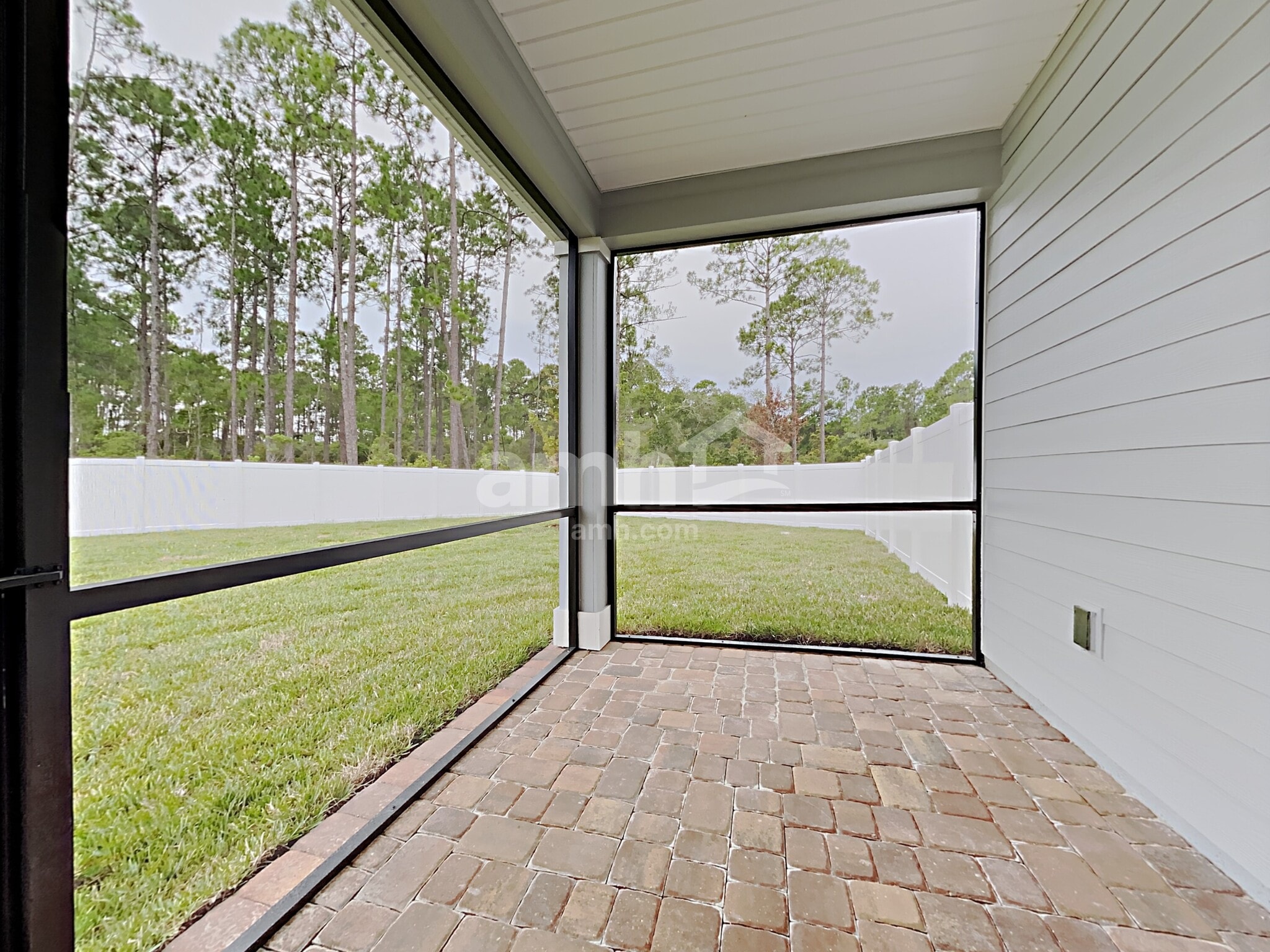 Building Photo - 197 Spruce Pt