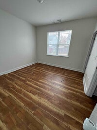 Building Photo - 2016 Roswell Rd