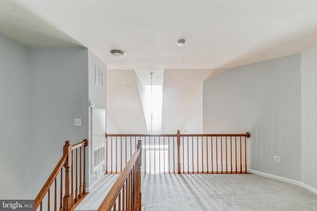 Building Photo - 21210 McFadden Square