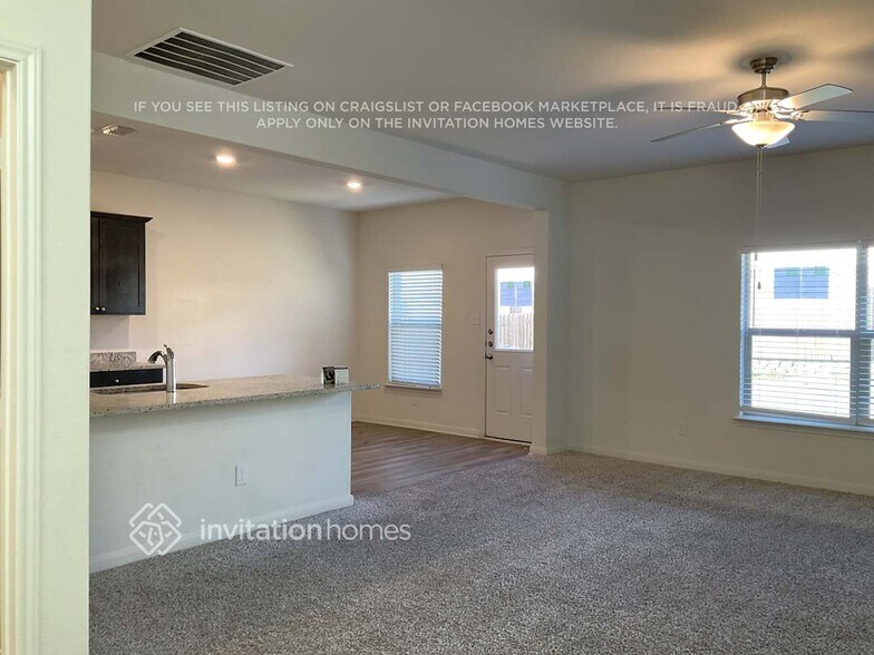 Building Photo - 3125 Angus Dr