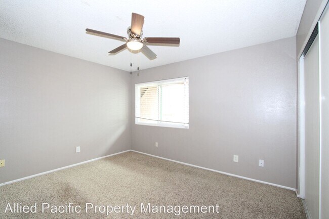 Building Photo - 2 br, 1.5 bath House - 12420 Mount Vernon ...