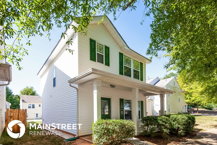 Building Photo - 13139 Windy Lea Ln