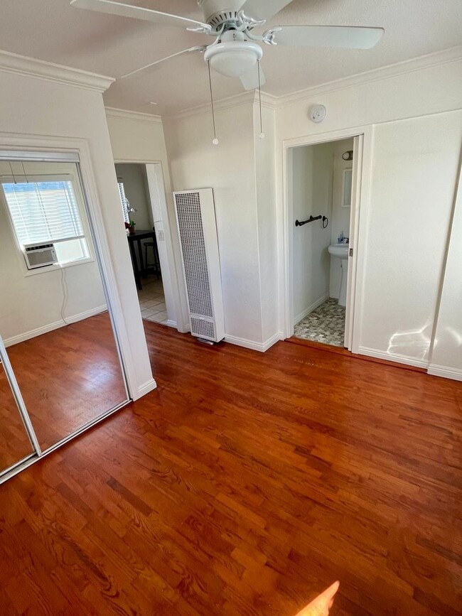 Building Photo - Mission Bay- 1 Bed/1 Bath