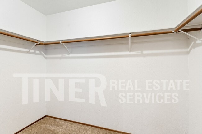 Building Photo - 7323 Chivalry Way