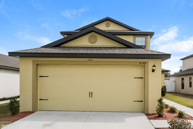 Building Photo - 8548 Silverbell Loop