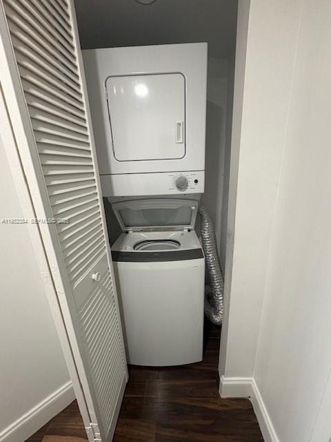 Building Photo - 1717 N Bayshore Dr