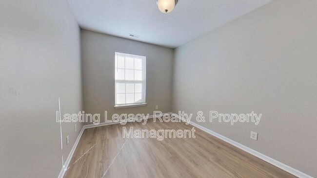 Building Photo - 4613 Mallard Creek Dr