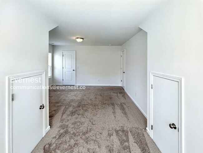 Building Photo - 2758 Sparrowgap Trl