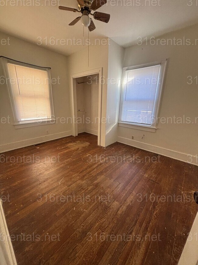 Building Photo - 510 N Taylor St