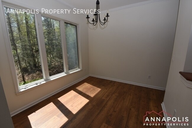 Building Photo - 643 Oakland Hills Dr