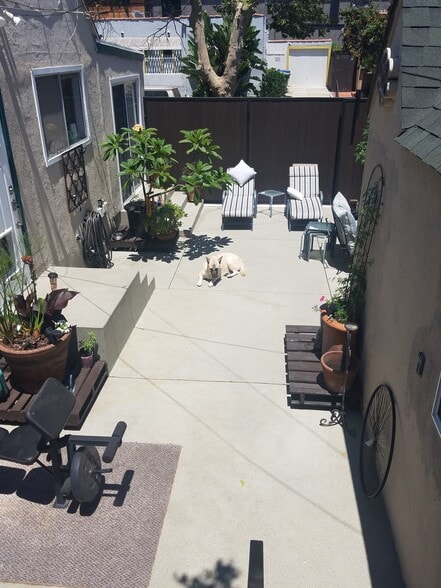 View of Side yard - 750 N Genesee Ave