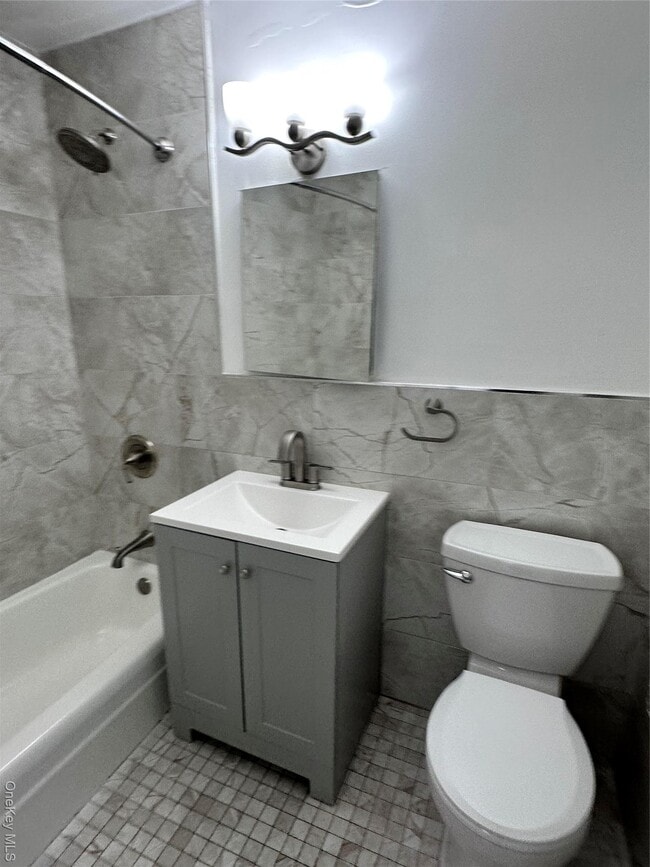 Building Photo - 20 Wendell St