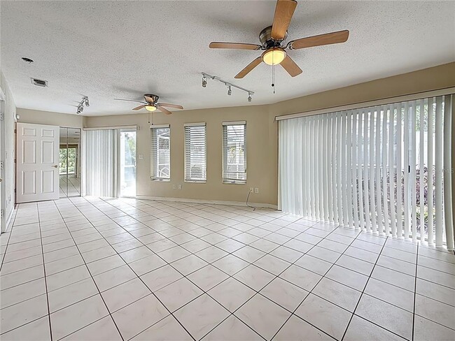 Building Photo - 6709 Orchard Dr N