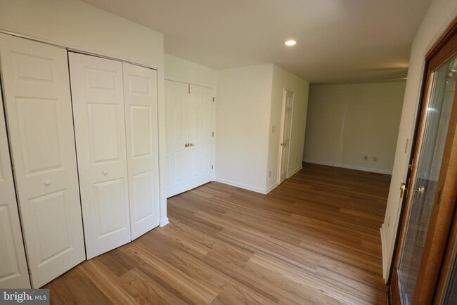 Building Photo - 20404 Shadow Oak Ct