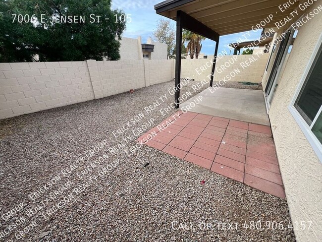 Building Photo - 7006 E Jensen St