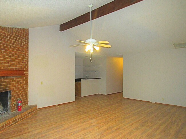 Building Photo - 12400 Eric Field Pl