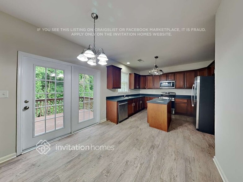 Building Photo - 4517 Creekside Cove