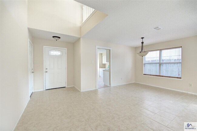 Building Photo - 12530 Laleu Ln