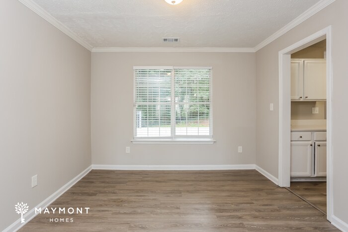 Building Photo - 3755 Jasmine Ln SW