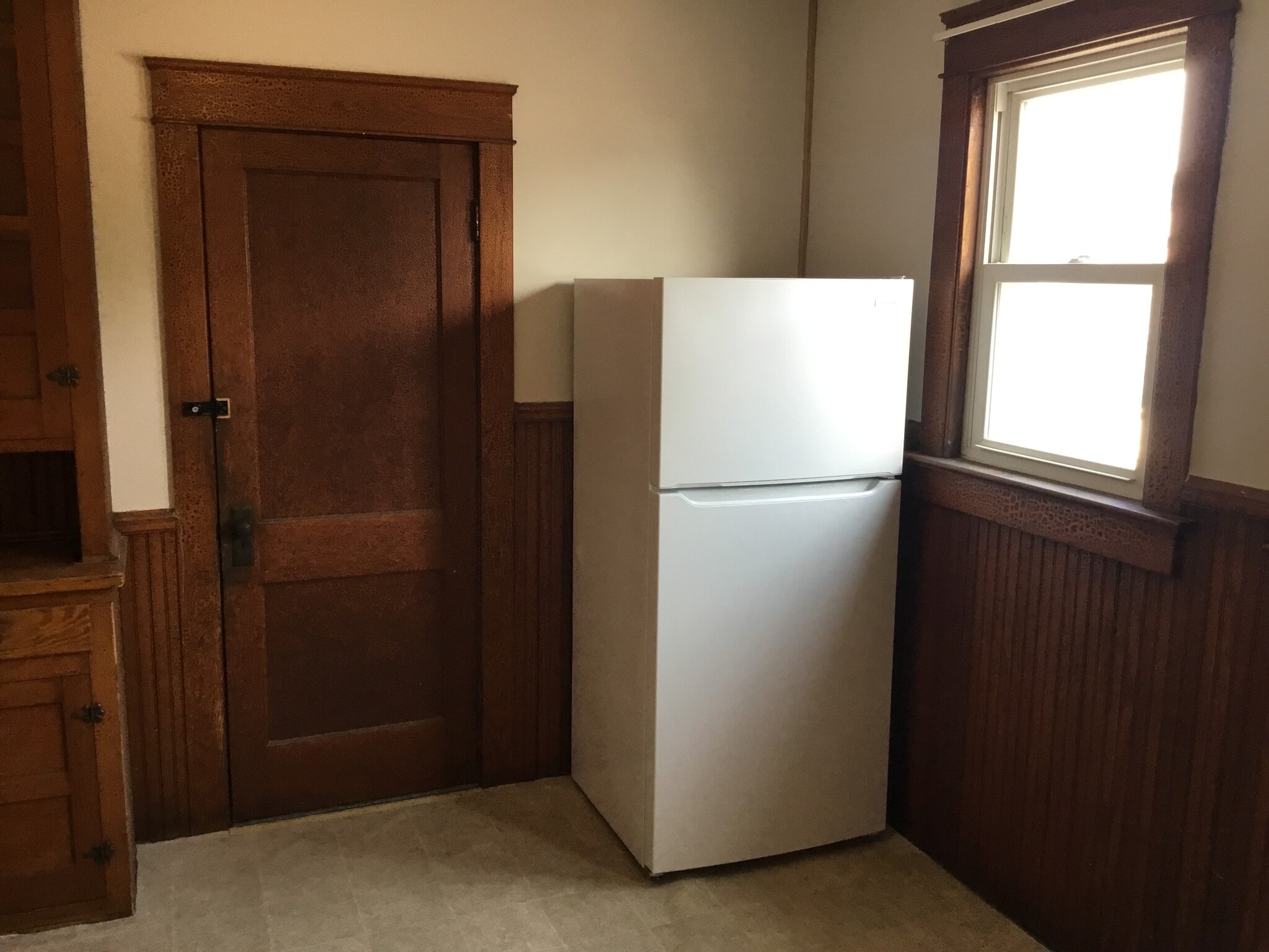 Building Photo - 918 W 32nd St