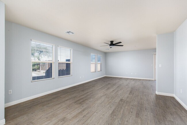 Building Photo - 3142 Leonetti Ct