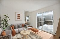 Building Photo - 2704 Garfield Ave