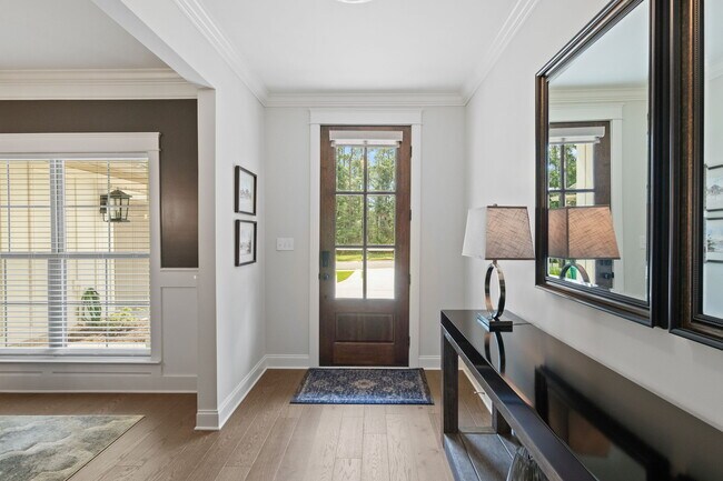 Building Photo - 31889 Marvanna Dr