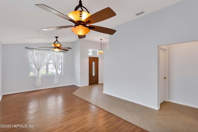 Building Photo - 1410 Runes Ct