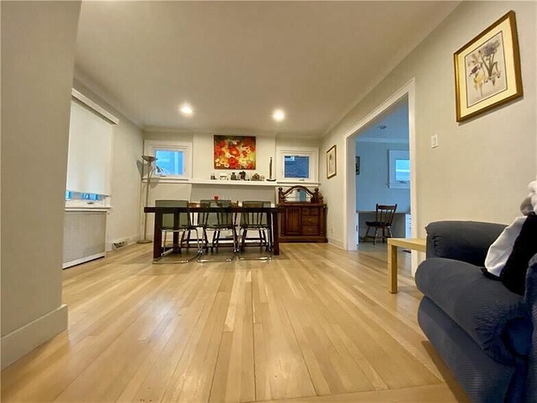 wood floor for living room and dinning room area - 5463 Fair Oaks St