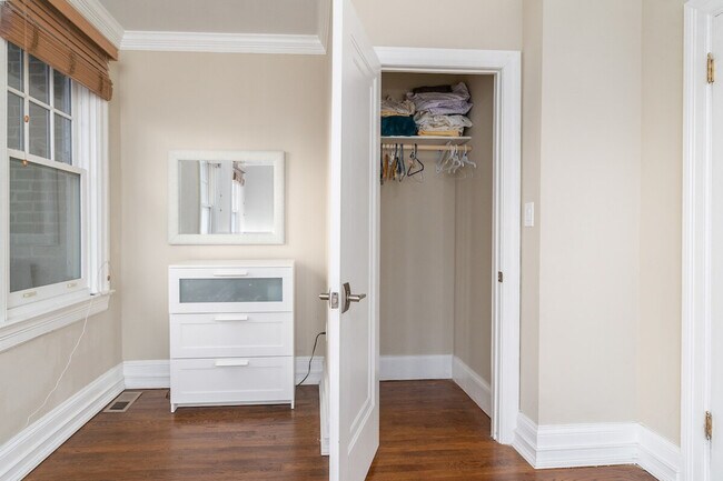 Building Photo - 2616 Connecticut Ave NW