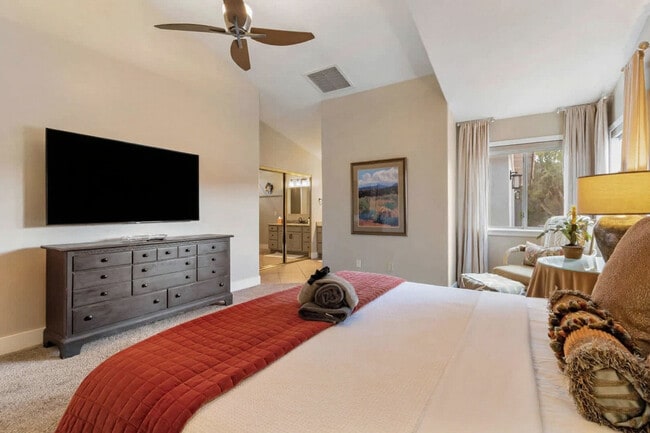 Building Photo - 627 Elmersville Rd