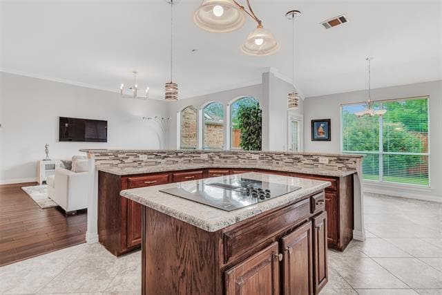 Building Photo - 4421 Oak Knoll Dr